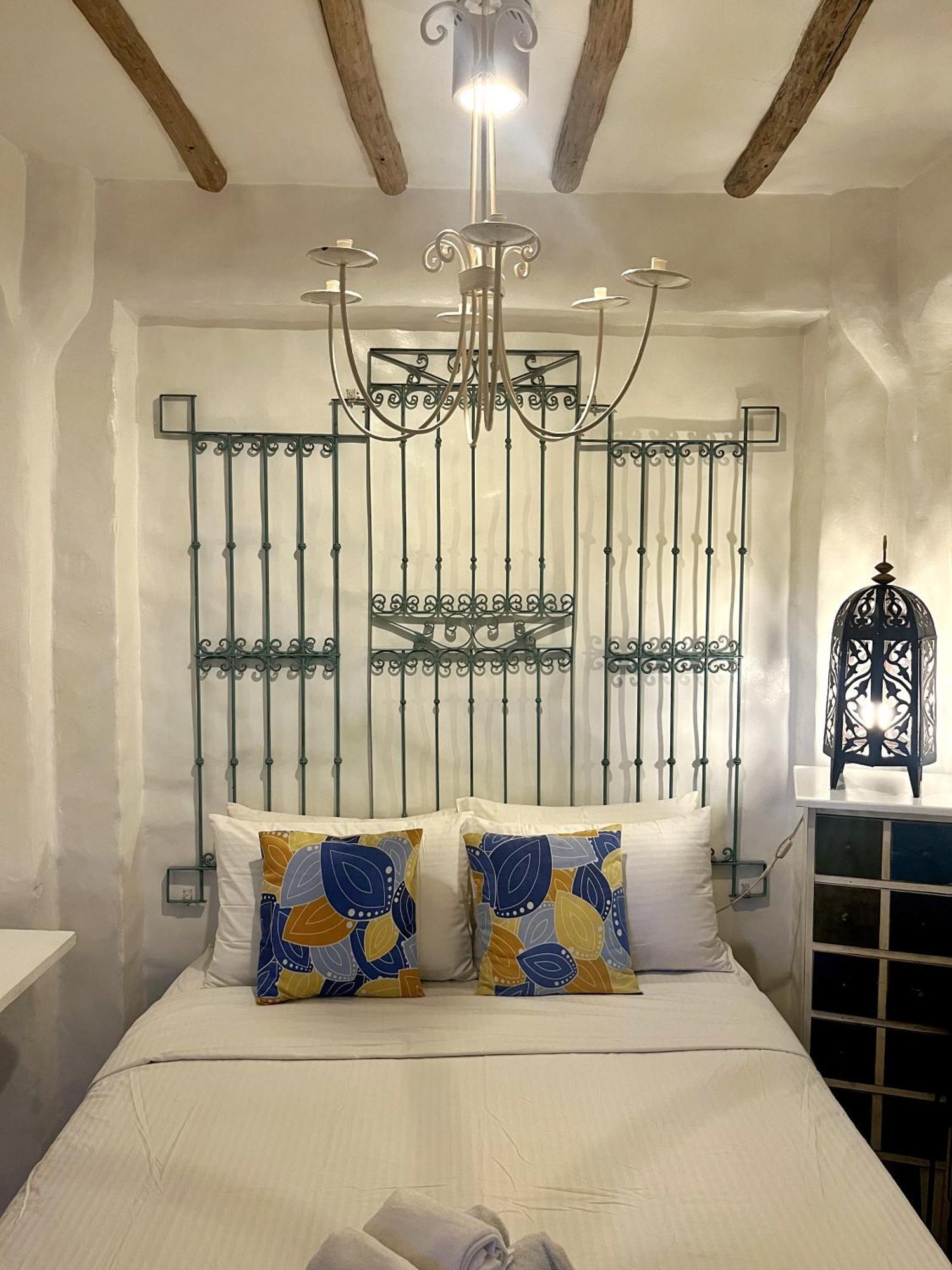 Lugar Bonito Hotel Balabag  Kültér fotó