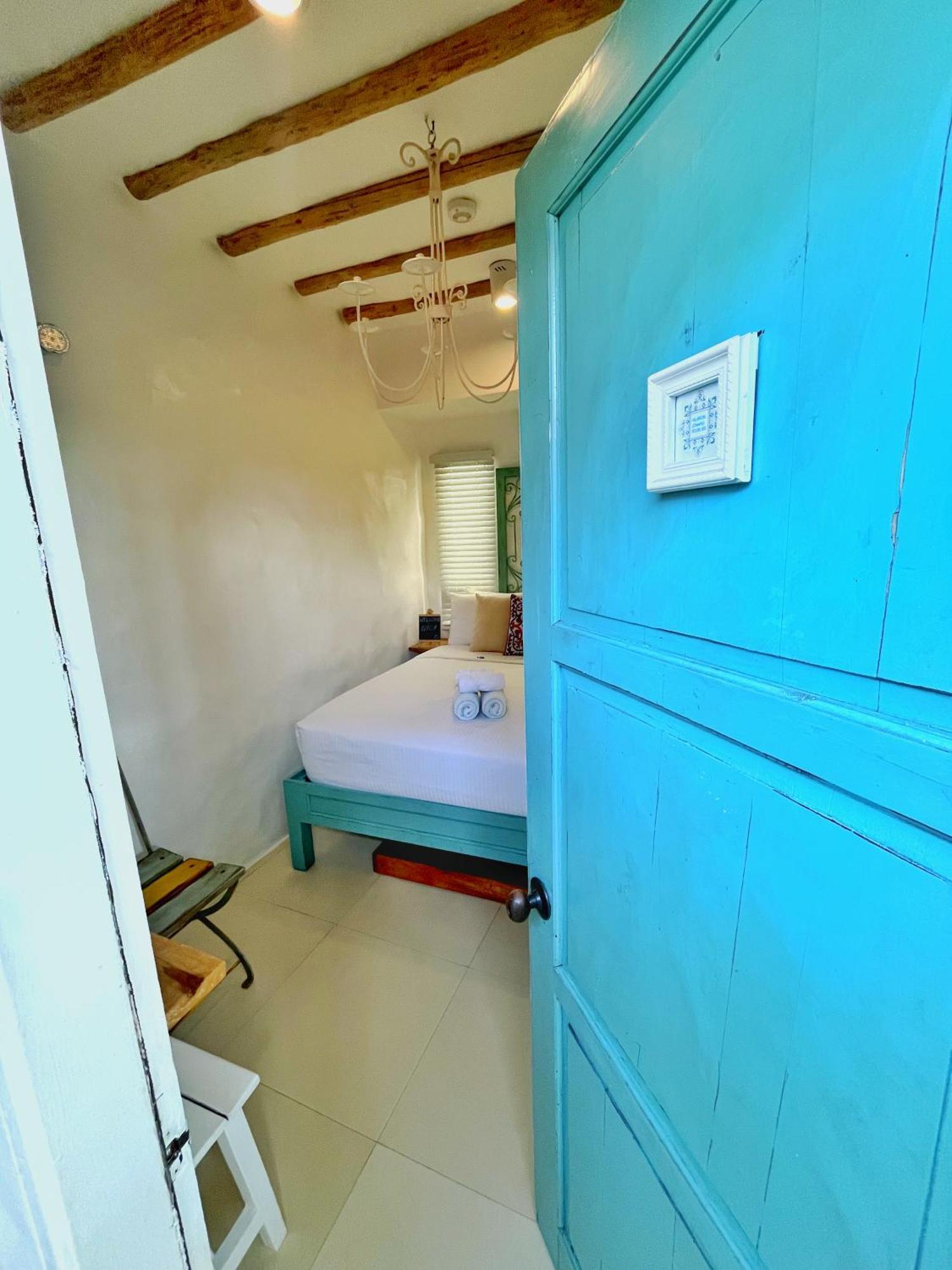 Lugar Bonito Hotel Balabag  Kültér fotó